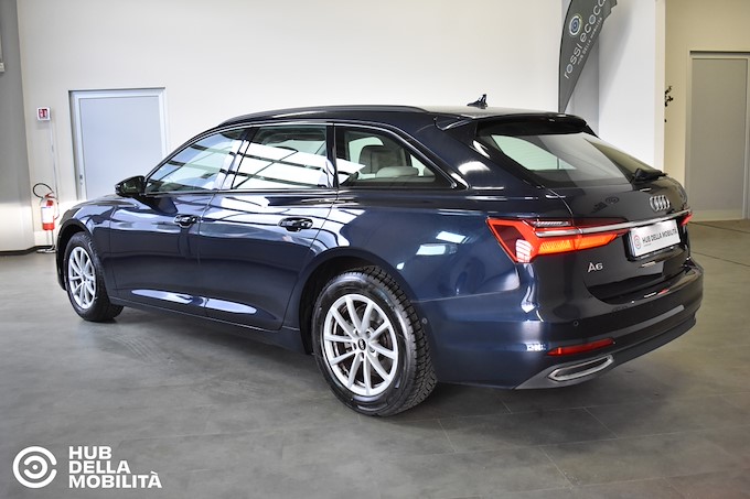 AUDI A6 Avant 40 2.0 TDI S tronic Business